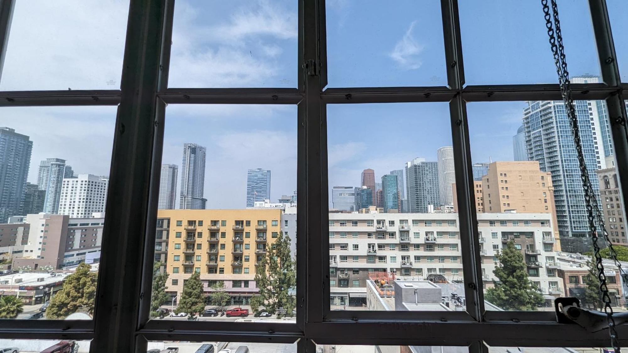 Nyc Styled Loft In Dtla, Sleeps 4 With Free Parking! Apartment Los Angeles Bagian luar foto