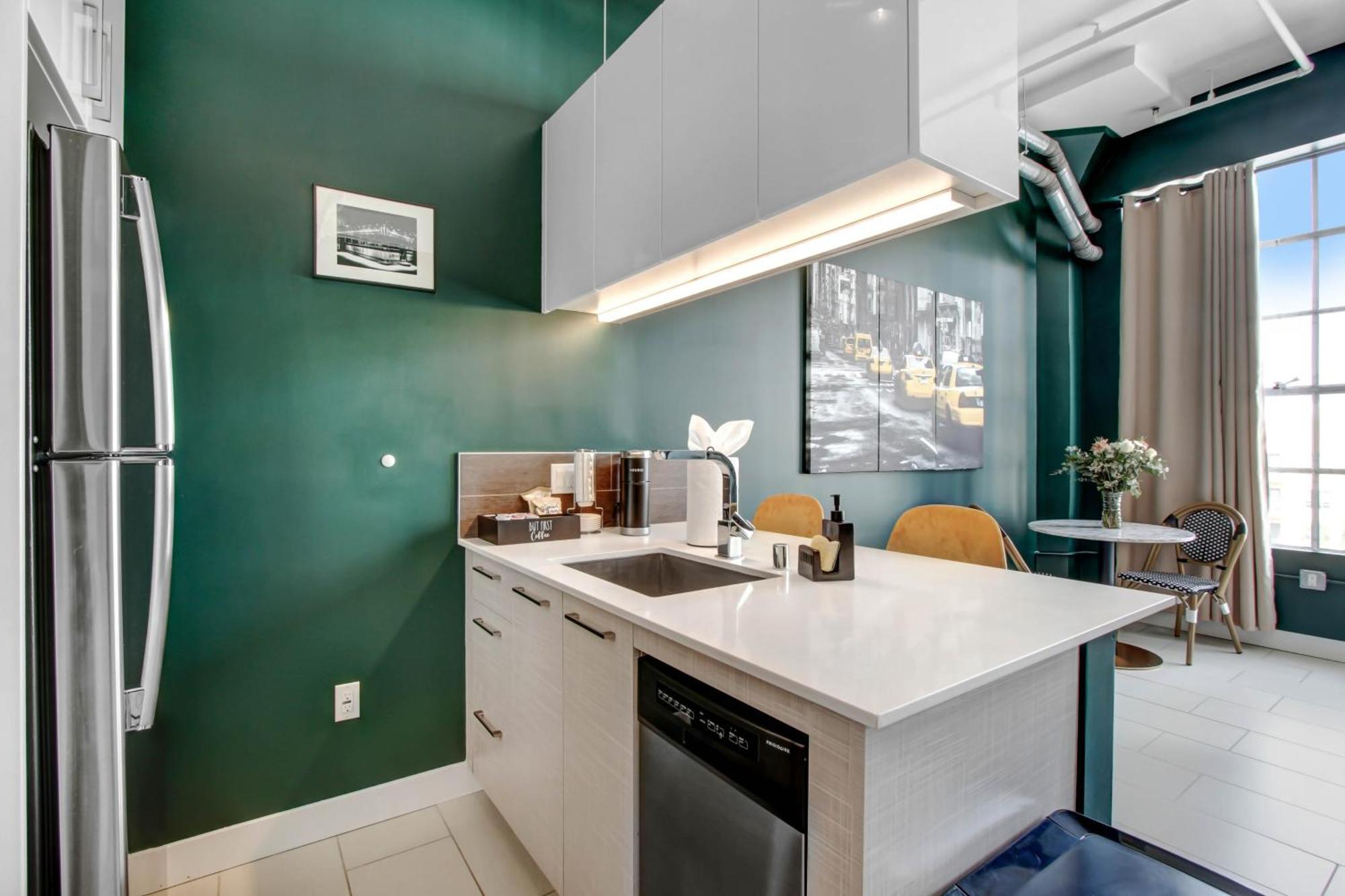 Nyc Styled Loft In Dtla, Sleeps 4 With Free Parking! Apartment Los Angeles Bagian luar foto